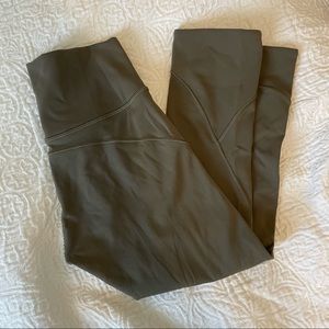 Cropped Lululemon Leggings